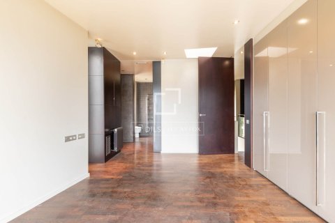 Villa till salu i Matadepera, Barcelona, Spanien 4 sovrum, 376 kvm. Nr. 150874 - foto 18