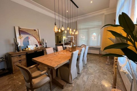 Villa till salu i Matadepera, Barcelona, Spanien 5 sovrum, 432 kvm. Nr. 150877 - foto 9