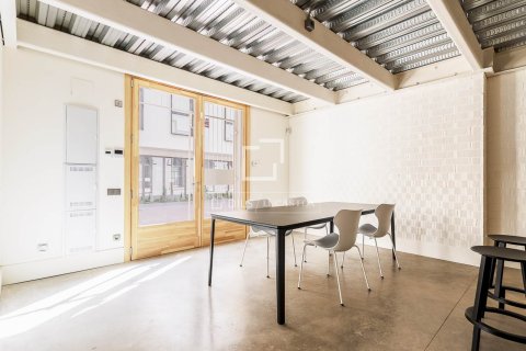 Apartamento en venta en Barcelona, España 2 dormitorios, 188 m2 No. 150880 - foto 12