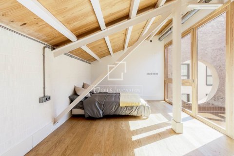 Apartamento en venta en Barcelona, España 2 dormitorios, 188 m2 No. 150880 - foto 8