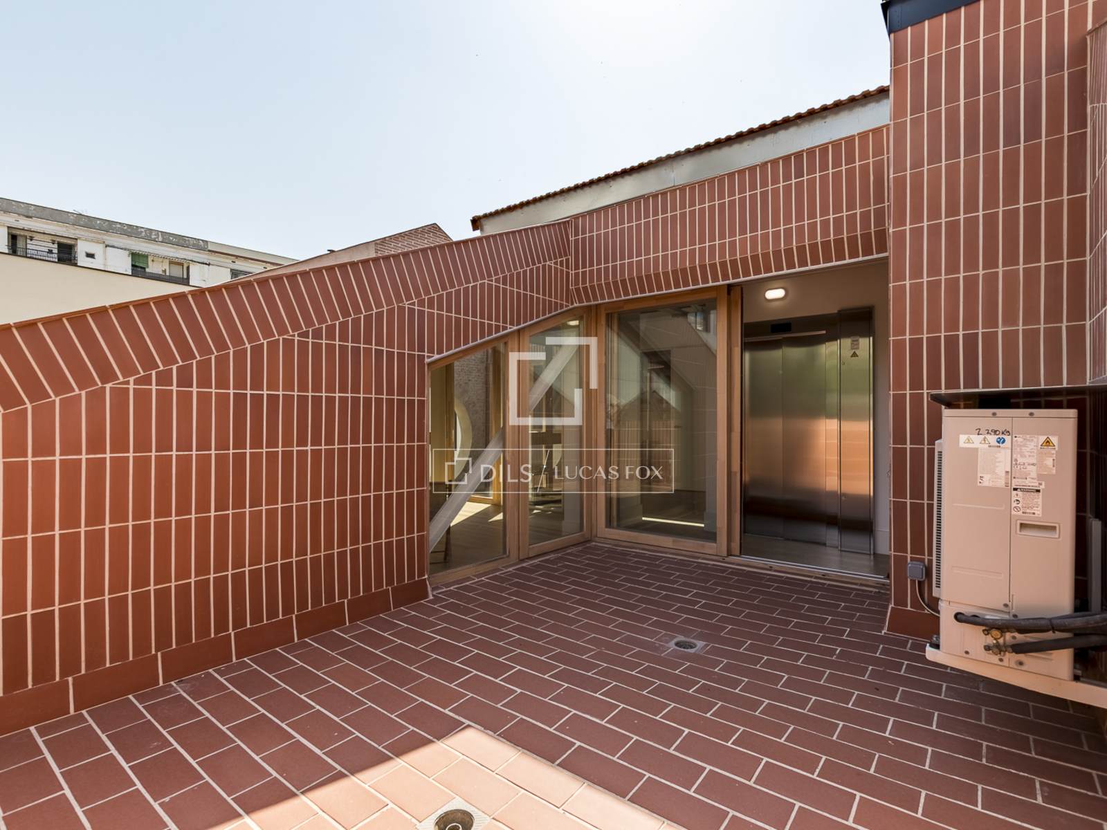 Apartamento en Barcelona, España 2 dormitorios, 188 m2 No. 150880