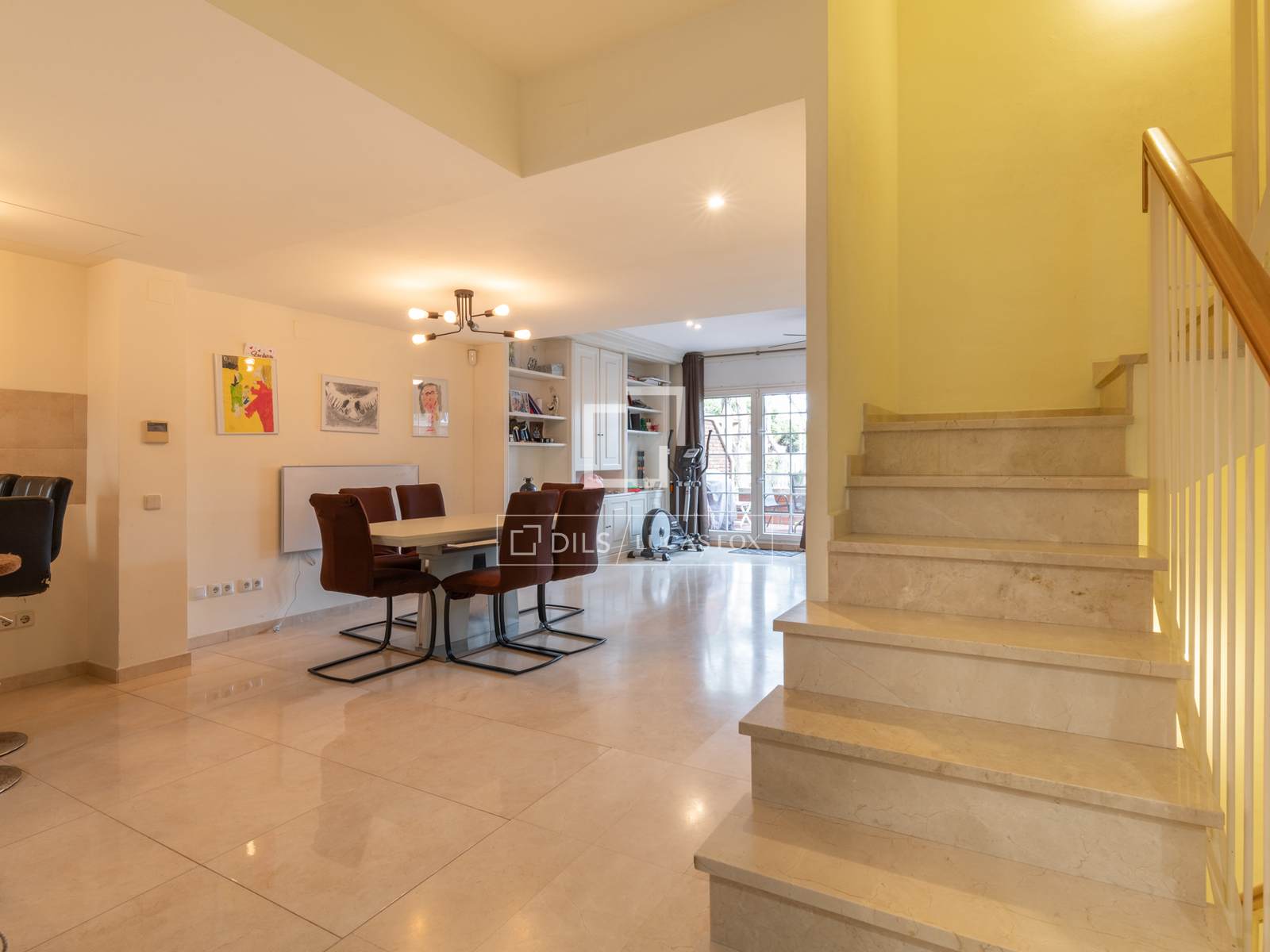 Huvila Gava, Barcelona, Espanja 5 makuuhuonetta, 292 m2 No. 150878