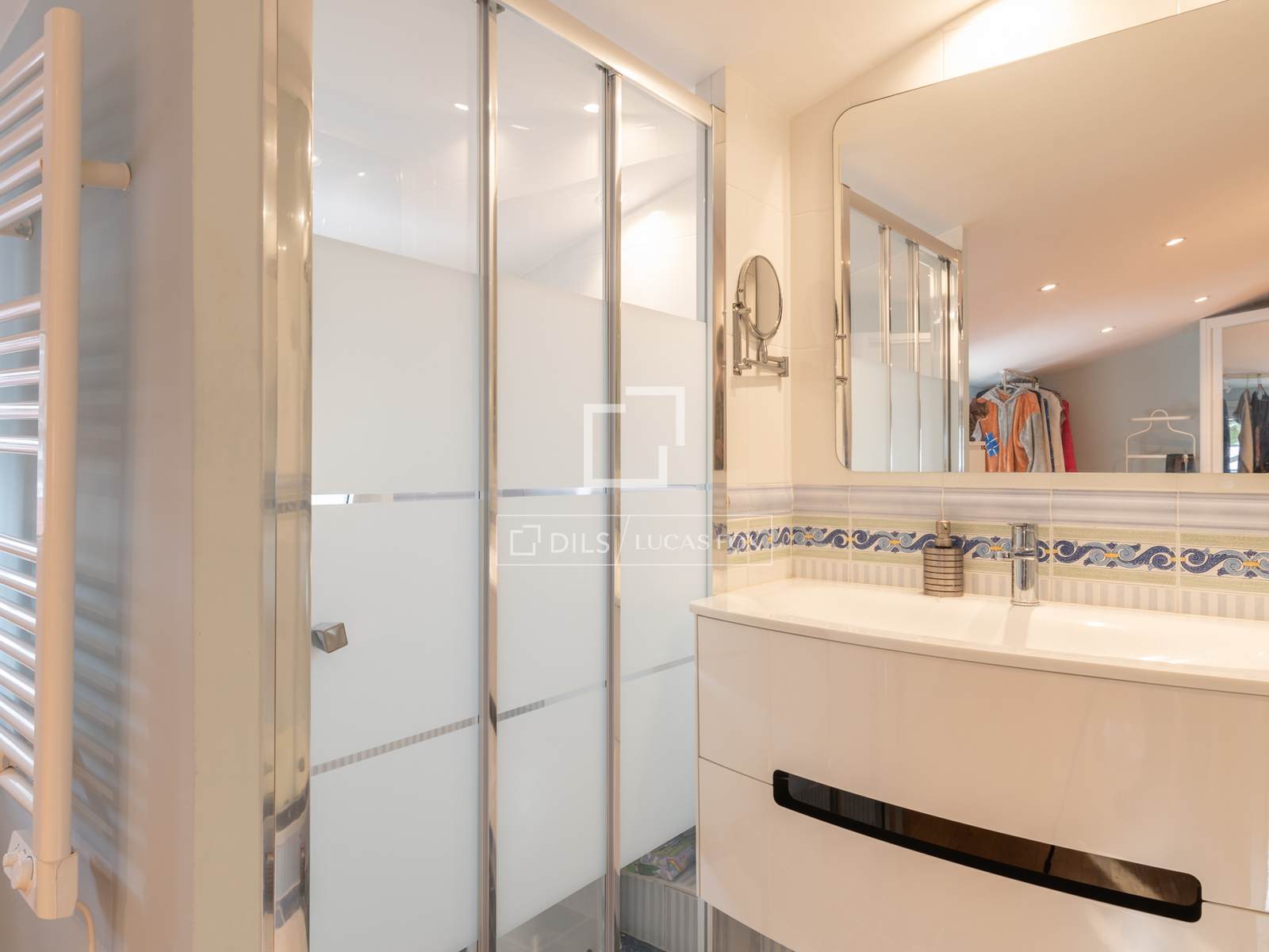 Huvila Gava, Barcelona, Espanja 5 makuuhuonetta, 292 m2 No. 150878