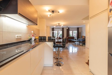 Villa in vendita a Gava, Barcelona, Spagna 5 camere da letto, 292 mq. N° 150878 - foto 7