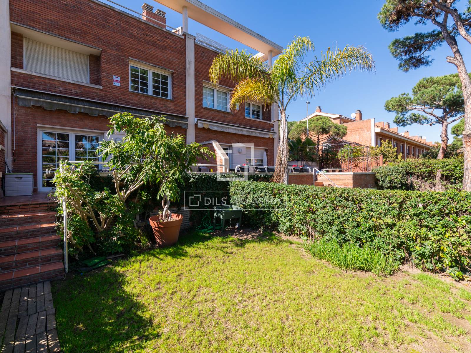 Huvila Gava, Barcelona, Espanja 5 makuuhuonetta, 292 m2 No. 150878