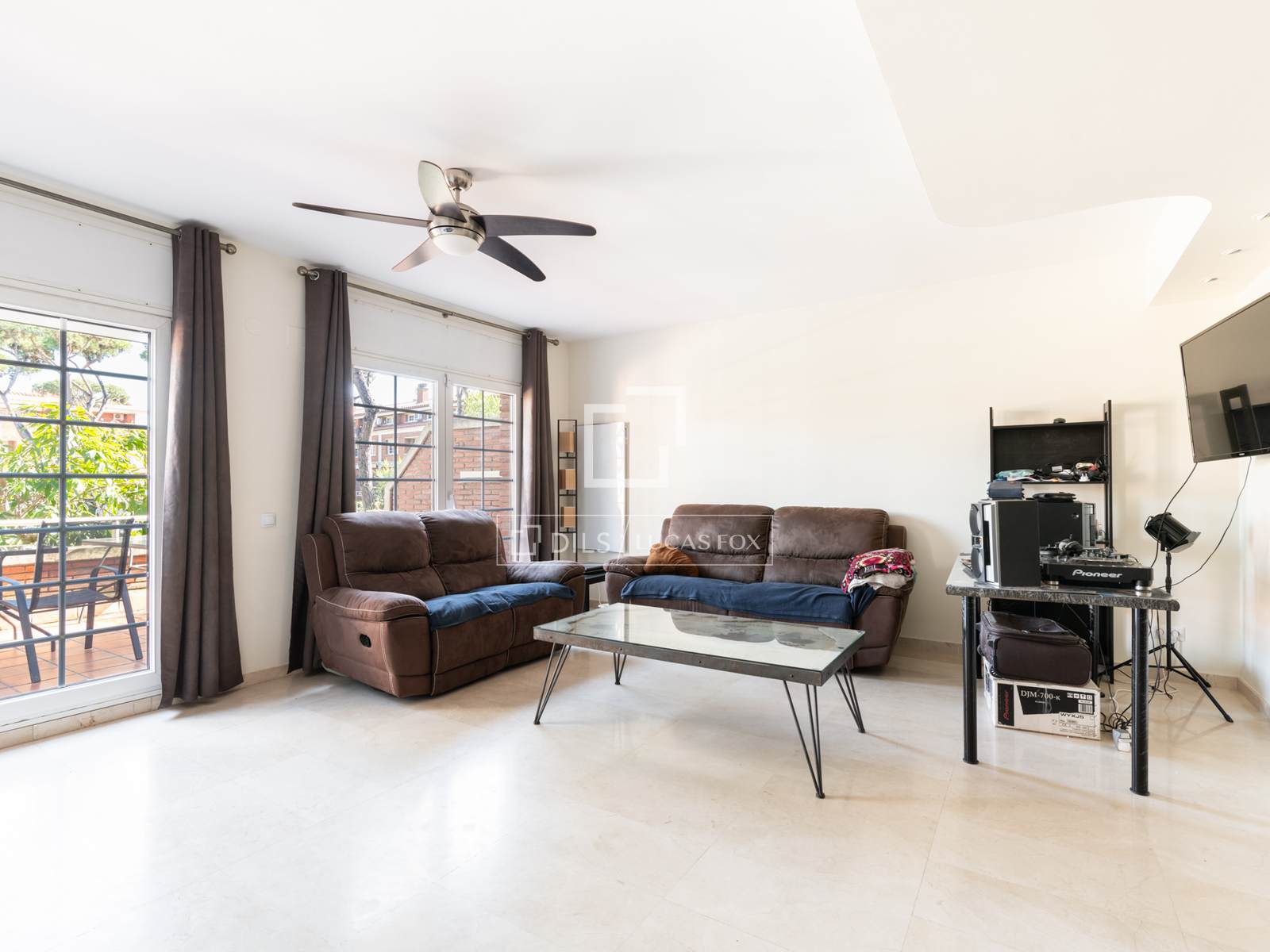Huvila Gava, Barcelona, Espanja 5 makuuhuonetta, 292 m2 No. 150878