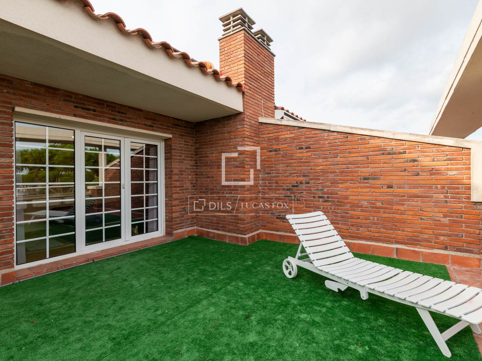 Huvila Gava, Barcelona, Espanja 5 makuuhuonetta, 292 m2 No. 150878