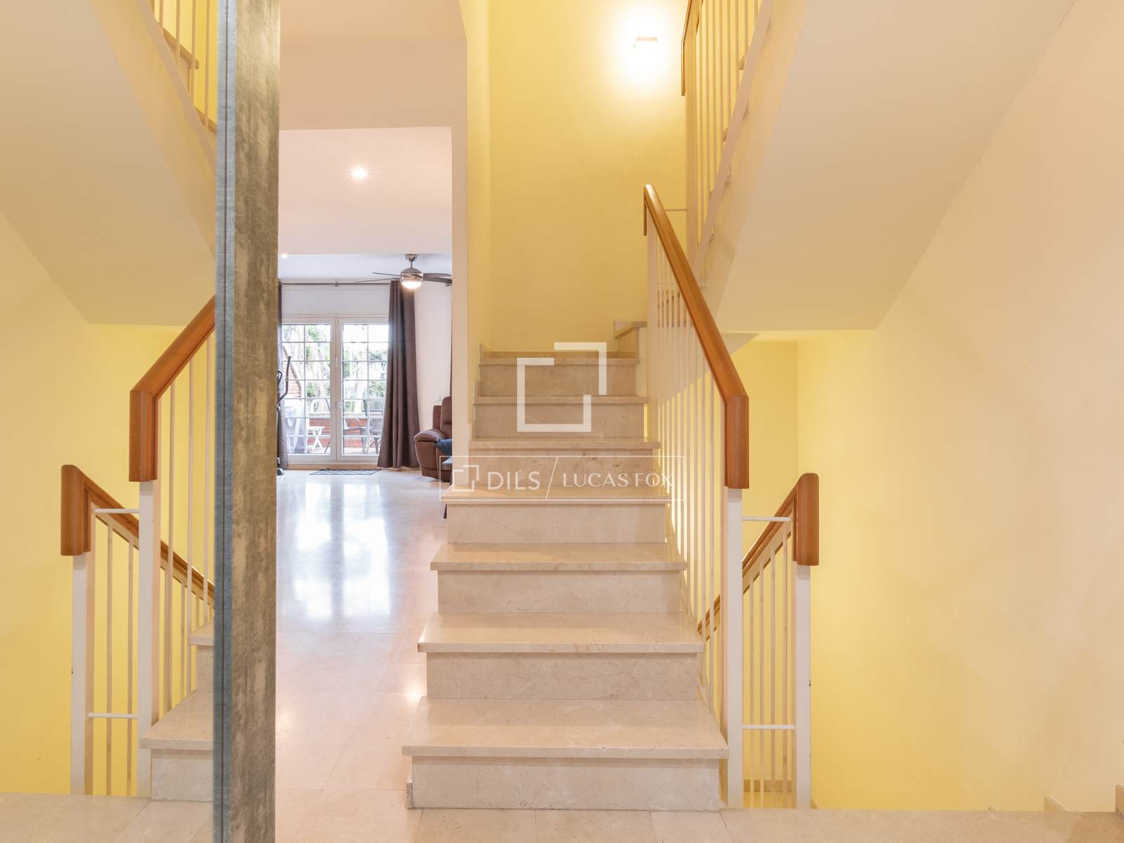 Huvila Gava, Barcelona, Espanja 5 makuuhuonetta, 292 m2 No. 150878