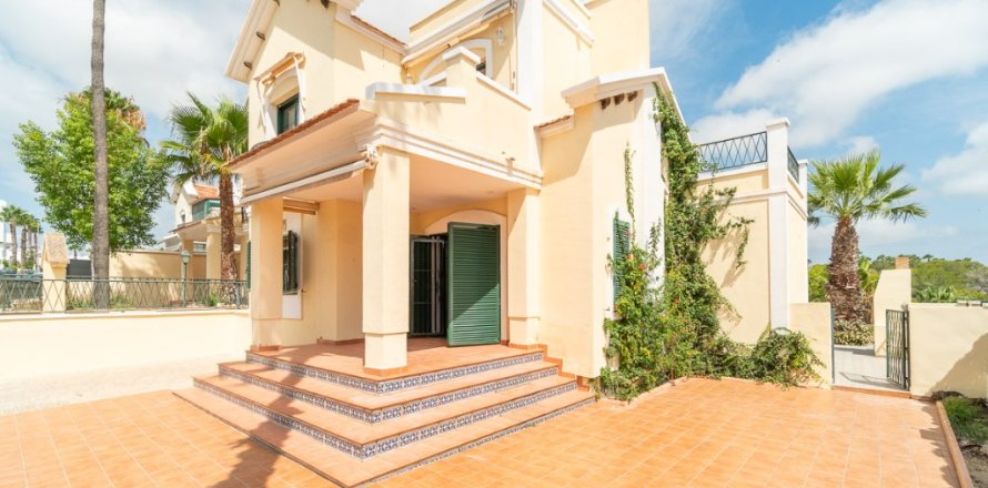 Villa i Villamartin, Alicante, Spanien 3 sovrum, 125 kvm. Nr. 146159
