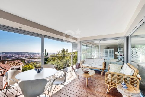 Hus till salu i Barcelona, Spanien 6 sovrum, 690 kvm. Nr. 160390 - foto 9