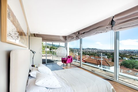 Hus till salu i Barcelona, Spanien 6 sovrum, 690 kvm. Nr. 160390 - foto 22