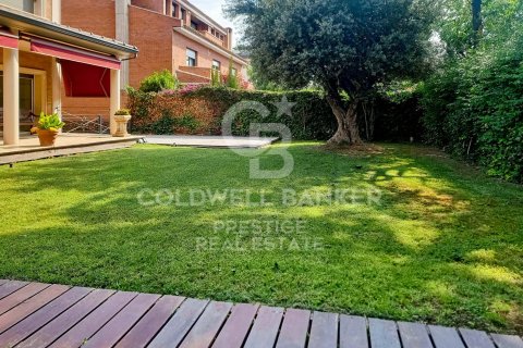 Dom w Esplugues de Llobregat, Barcelona, Hiszpania 5 sypialni, 465 mkw. nr 160392 – zdjęcie 20
