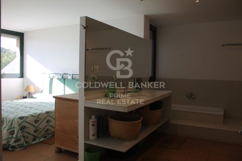 House for sale in Begur, Girona, Spain 5 bedrooms, 165 sq.m. No. 160391 - photo 10