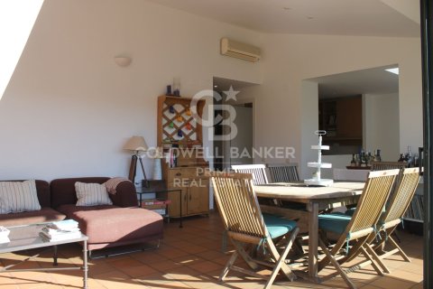 House for sale in Begur, Girona, Spain 5 bedrooms, 165 sq.m. No. 160391 - photo 3
