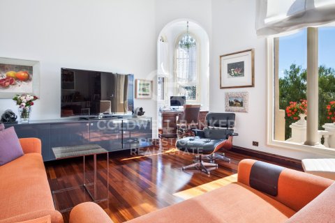 House à vendre à Barcelona, Espagne, 6 chambres, 1150 m2 No. 160395 - photo 16