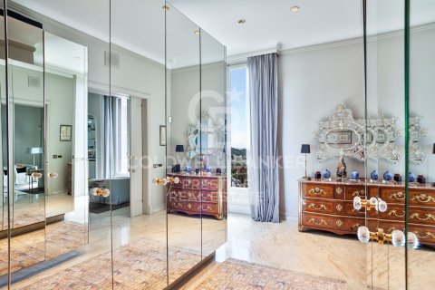 House à vendre à Barcelona, Espagne, 6 chambres, 1150 m2 No. 160395 - photo 26