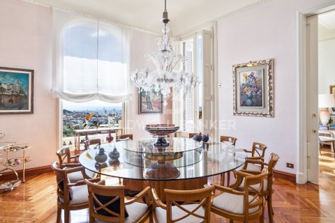 House à vendre à Barcelona, Espagne, 6 chambres, 1150 m2 No. 160395 - photo 19