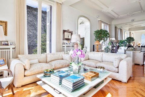 House à vendre à Barcelona, Espagne, 6 chambres, 1150 m2 No. 160395 - photo 22