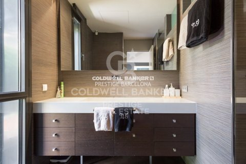 Huoneisto myytävänä Barcelona, Espanja, 5 makuuhuonetta, 500 m2 No. 160396 - kuva 20