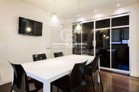 Huoneisto myytävänä Barcelona, Espanja, 5 makuuhuonetta, 500 m2 No. 160396 - kuva 10