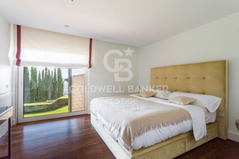 Сasa en venta en Barcelona, España 7 dormitorios, 900 m2 No. 160394 - foto 16