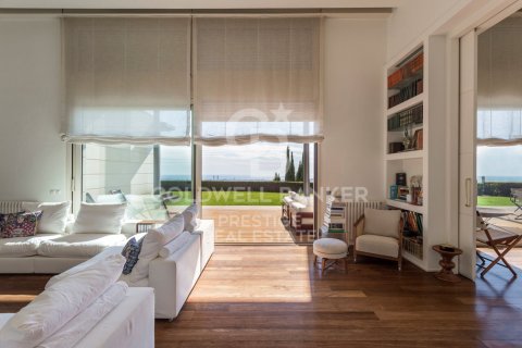 Сasa en venta en Barcelona, España 7 dormitorios, 900 m2 No. 160394 - foto 9