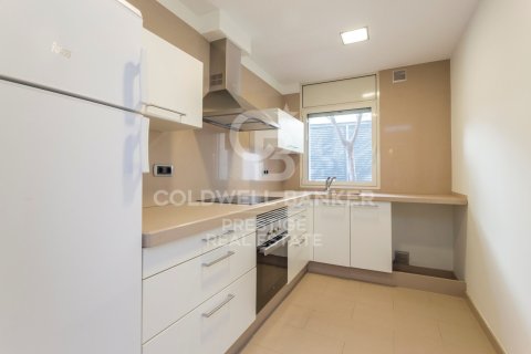 Сasa en venta en Barcelona, España 7 dormitorios, 900 m2 No. 160394 - foto 26