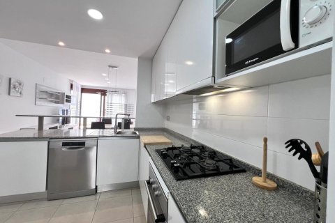 Huoneisto myytävänä Cabo Roig, Alicante, Espanja, 2 makuuhuonetta, 84 m2 No. 180141 - kuva 3