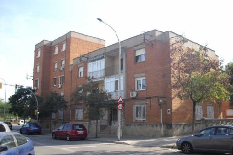 Apartment in Sabadell, Barcelona, Spain 4 bedrooms, 95 sq.m. No. 191166