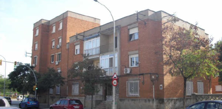 Apartment à Sabadell, Barcelona, Espagne 4 chambres, 95 m2 No. 191166