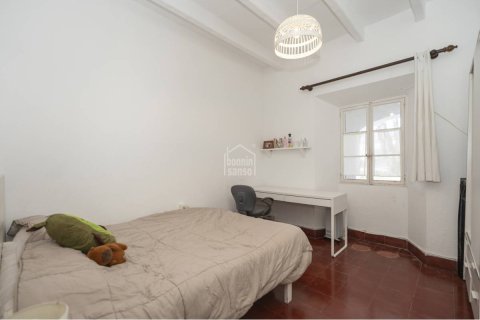 Продажа виллы в Сьютаделья-де-Менорка, Менорка, Испания 5 спален, 326м2 №166074 - фото 13