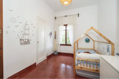 Продажа виллы в Сьютаделья-де-Менорка, Менорка, Испания 5 спален, 326м2 №166074 - фото 12