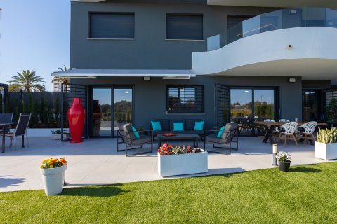 Продажа квартиры в Росио дель Мар, Аликанте, Испания 2 спальни, 84м2 №166072 - фото 3