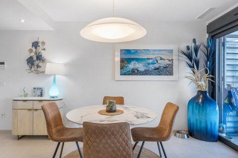 Продажа квартиры в Росио дель Мар, Аликанте, Испания 2 спальни, 84м2 №166072 - фото 20