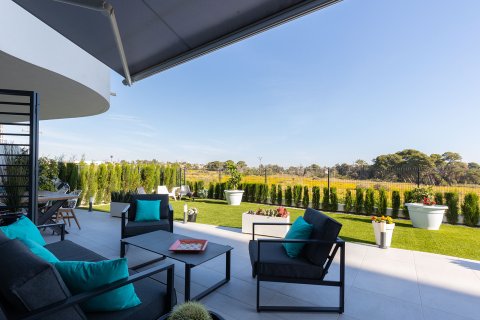 Продажа квартиры в Росио дель Мар, Аликанте, Испания 2 спальни, 84м2 №166072 - фото 8