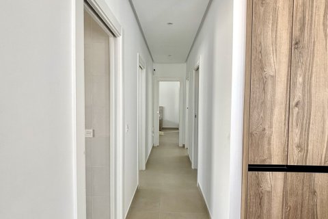 Продажа виллы в Бенихофар, Аликанте, Испания 3 спальни, 120м2 №164474 - фото 24