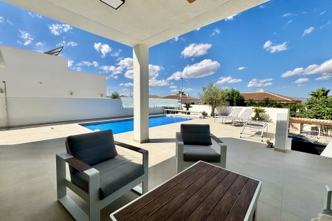 Huvila myytävänä Benijofar, Alicante, Espanja, 3 makuuhuonetta, 120 m2 No. 164474 - kuva 12