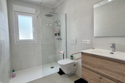 Продажа виллы в Бенихофар, Аликанте, Испания 3 спальни, 120м2 №164474 - фото 25