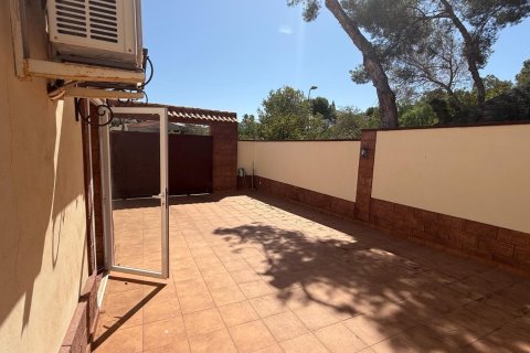 Huvila myytävänä Torrevieja, Alicante, Espanja, 7 makuuhuonetta, 217 m2 No. 164477 - kuva 17