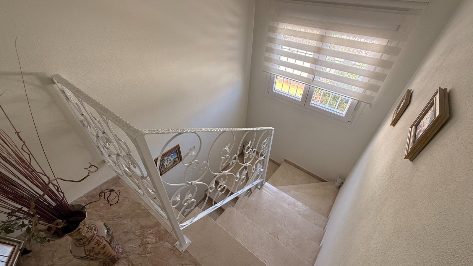 Villa i Torrevieja, Alicante, Spanien 7 sovrum, 217 kvm. Nr. 164477