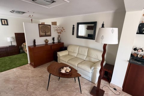 Huvila myytävänä Torrevieja, Alicante, Espanja, 7 makuuhuonetta, 217 m2 No. 164477 - kuva 16