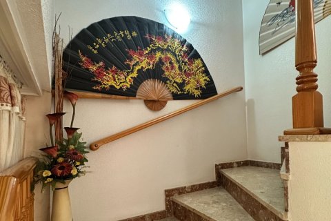 Townhouse for sale in Alicante, Spain 3 bedrooms, 101 sq.m. No. 163122 - photo 21