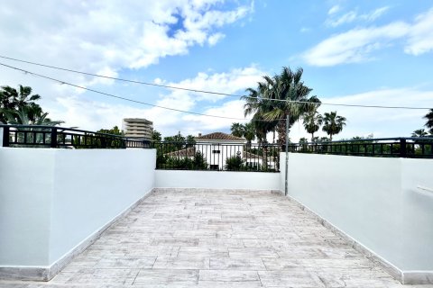 Villa till salu i Catral, Alicante, Spanien 4 sovrum, 540 kvm. Nr. 163121 - foto 24