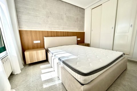 Lägenhet till salu i Dehesa De Campoamor, Alicante, Spanien 2 sovrum, 83 kvm. Nr. 163123 - foto 13