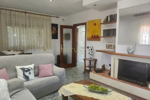 House à vendre à Cabrera d'Anoia, Barcelona, Espagne, 3 chambres, 82 m2 No. 167076 - photo 3