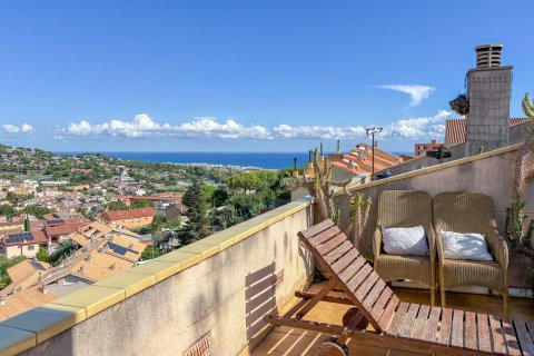 House à vendre à Teia, Barcelona, Espagne, 4 chambres, 235 m2 No. 167074 - photo 27