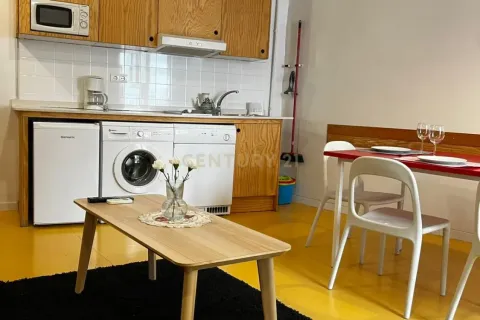 Apartment for sale in Barcelona, Spain 5 bedrooms, 186 sq.m. No. 167072 - photo 19