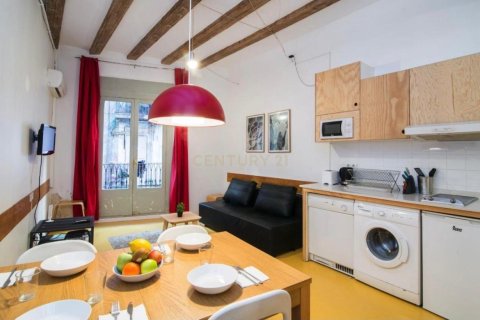 Apartment for sale in Barcelona, Spain 5 bedrooms, 186 sq.m. No. 167072 - photo 5