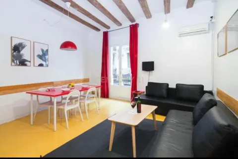 Apartment for sale in Barcelona, Spain 5 bedrooms, 186 sq.m. No. 167072 - photo 10