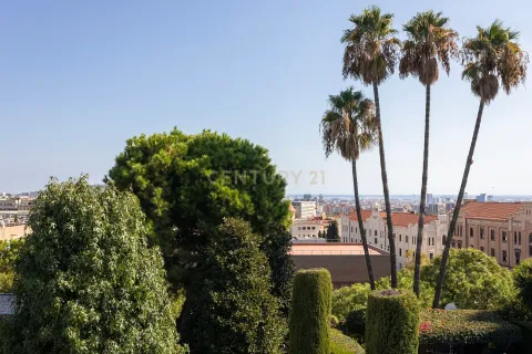 House for sale in Barcelona, Spain 6 bedrooms, 695 sq.m. No. 167073 - photo 15